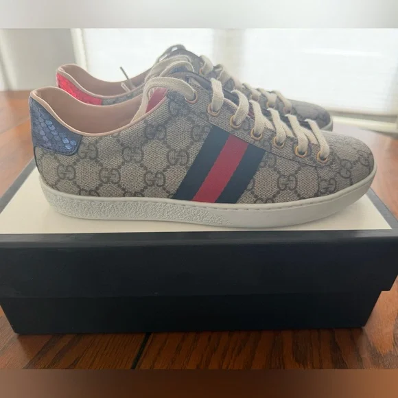Gucci Ace Sneakers - Picture 3 of 8